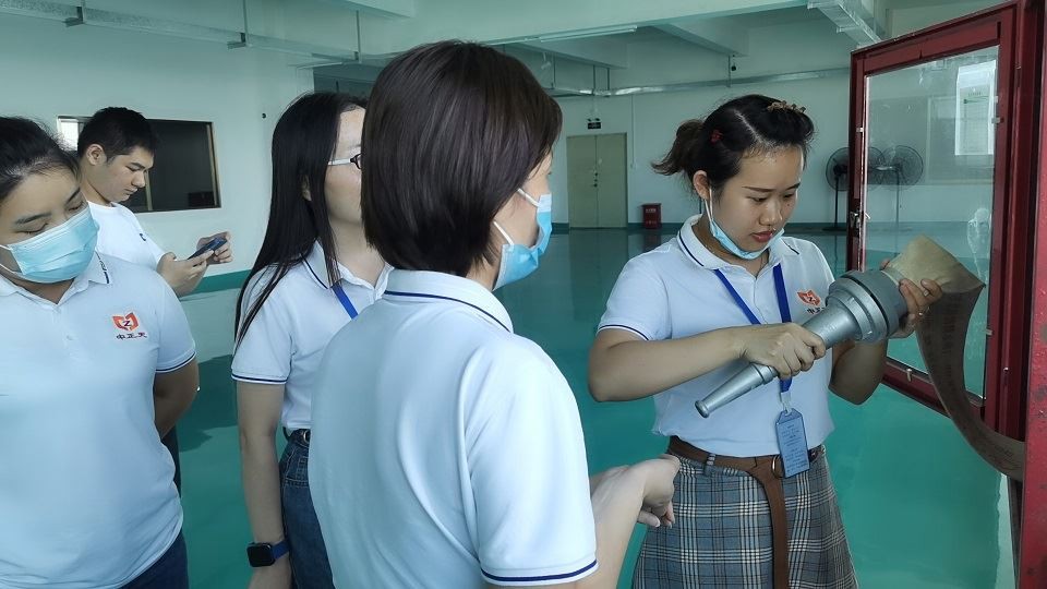 دریل ایمنی کار و آتش نشانی